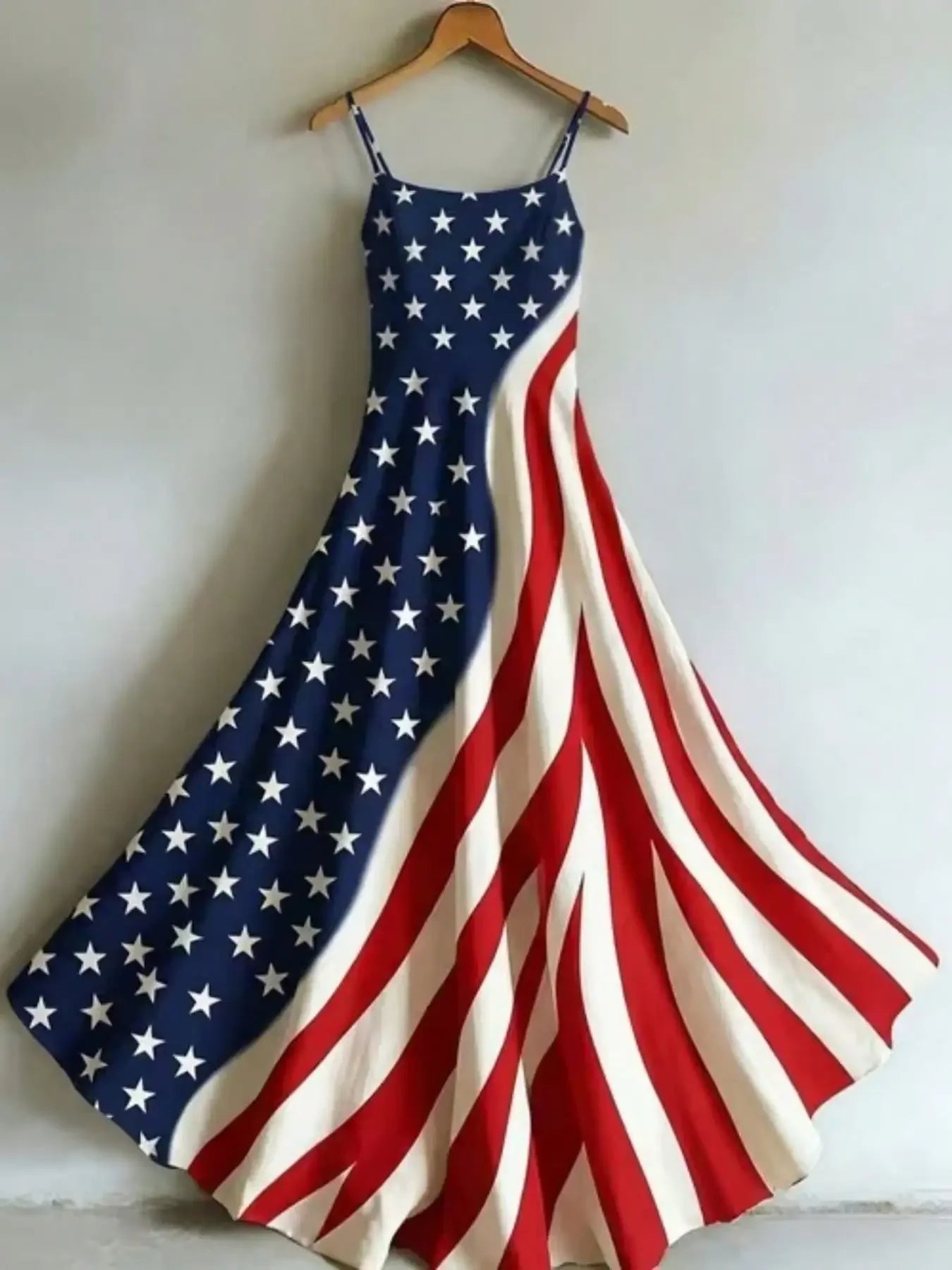 Plus Size Women's Long Spaghetti Strap A-Line Maxi Dress, Classic American Flag Star And Stripe Patchwork Print, Fitted High Waist & Large Swing Hem, V-Neck Cami Style, Perfect For Dating, Afternoon Tea, Vacation, Daily Summe