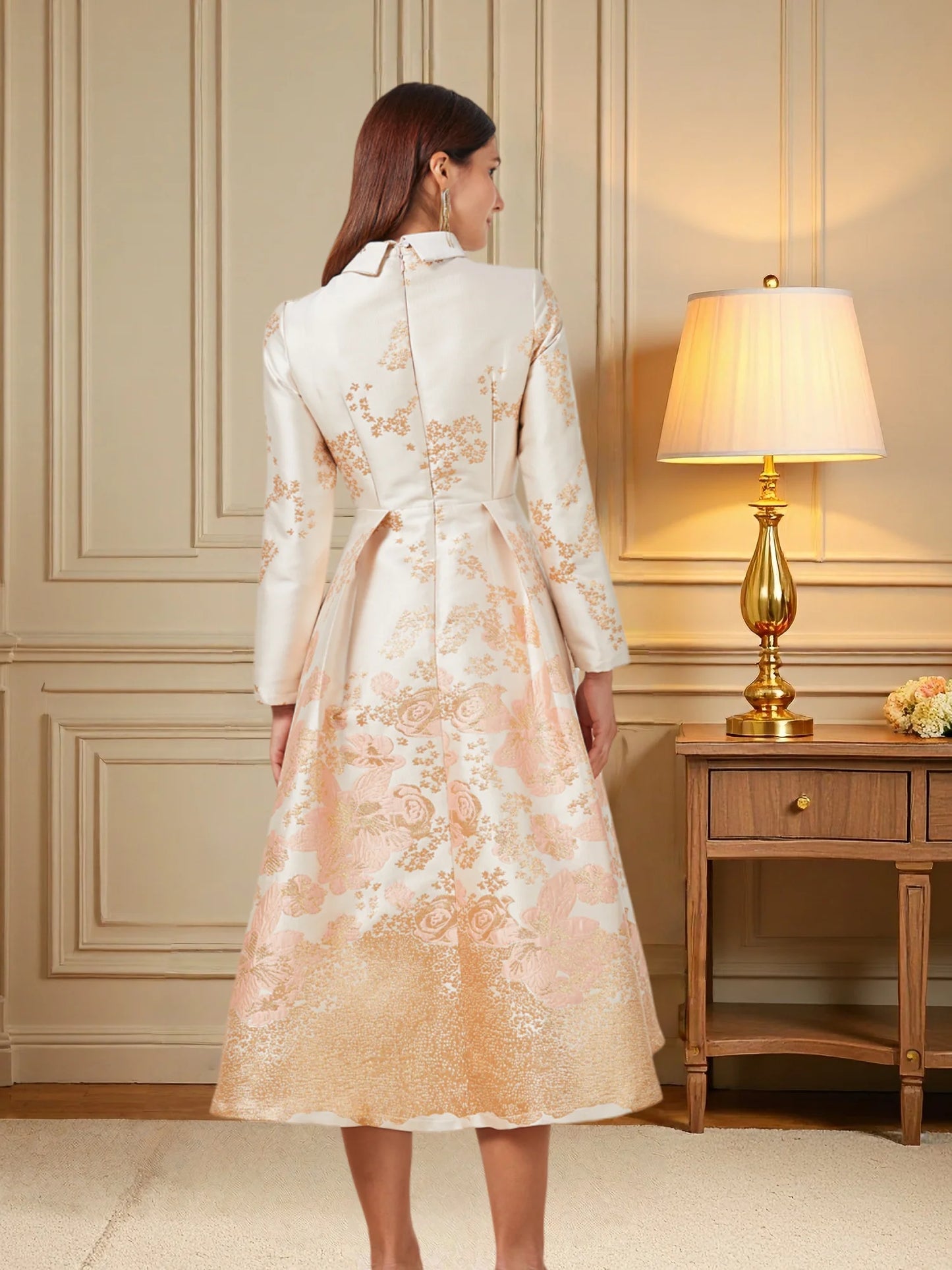 Champagne Pink Gradient Jacquard Dress with Mandarin Collar Lace-Up Waist Flared Hem — Light Luxury Banquet Gown