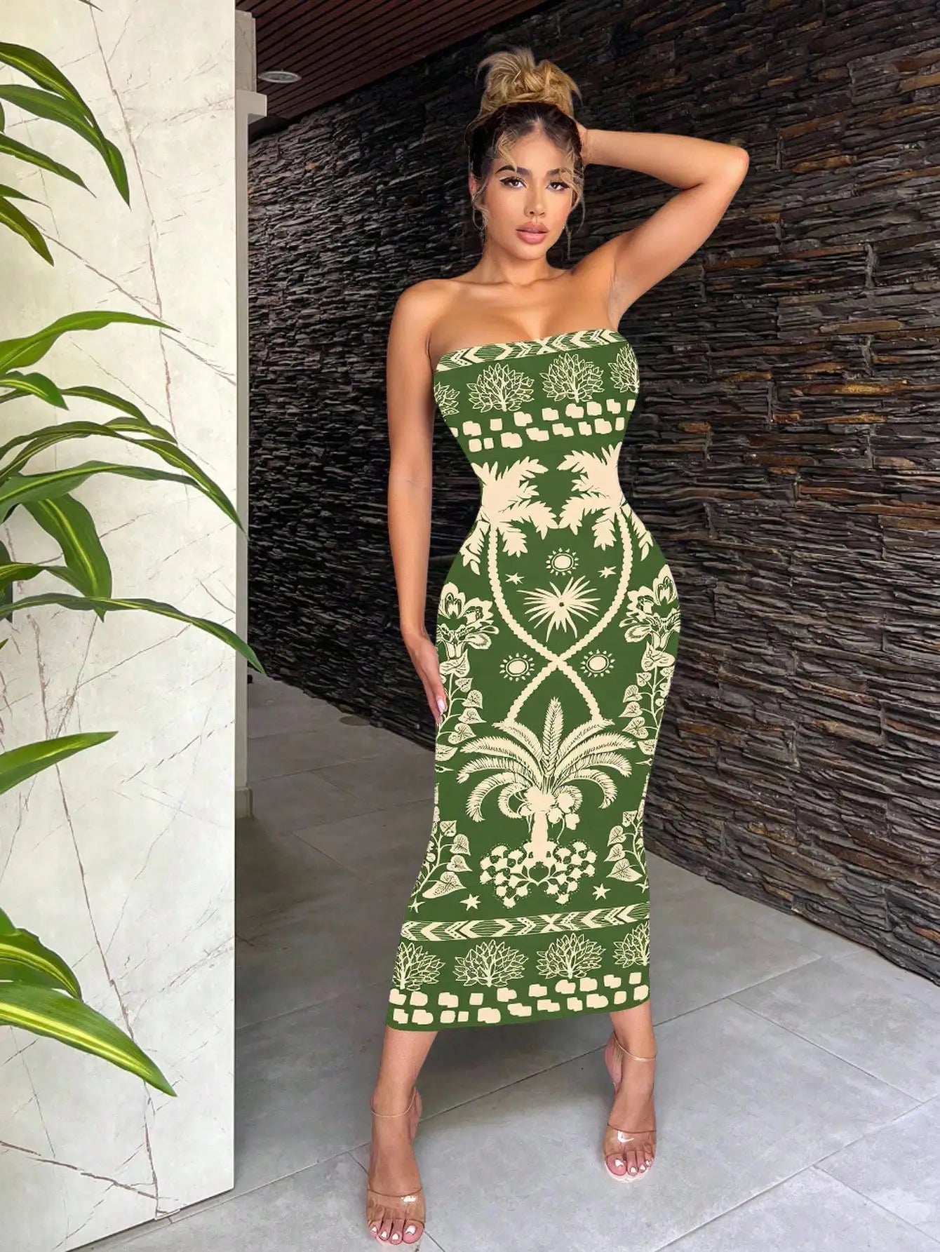 Sexy Retro Bohemian Green Tropical Print Strapless Bodycon Midi Dress For Vacation Beach Resort