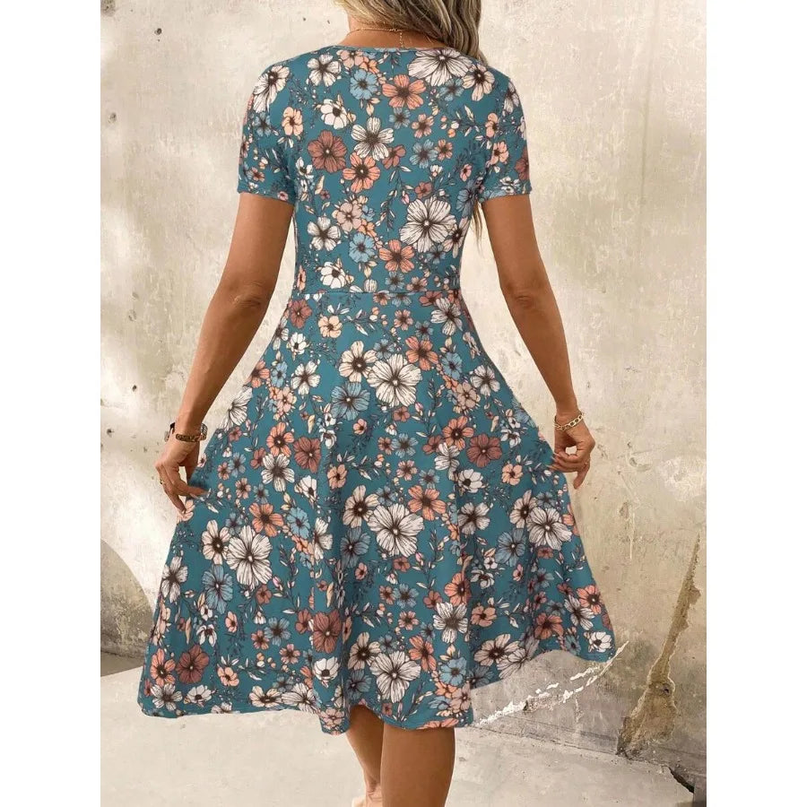 【New style】 Clasi V-Neck Button Red Polka Dot Waist Cinched Women Dress, Spring Clothes, Valentine Day Dress, Casual Dresses Fo
